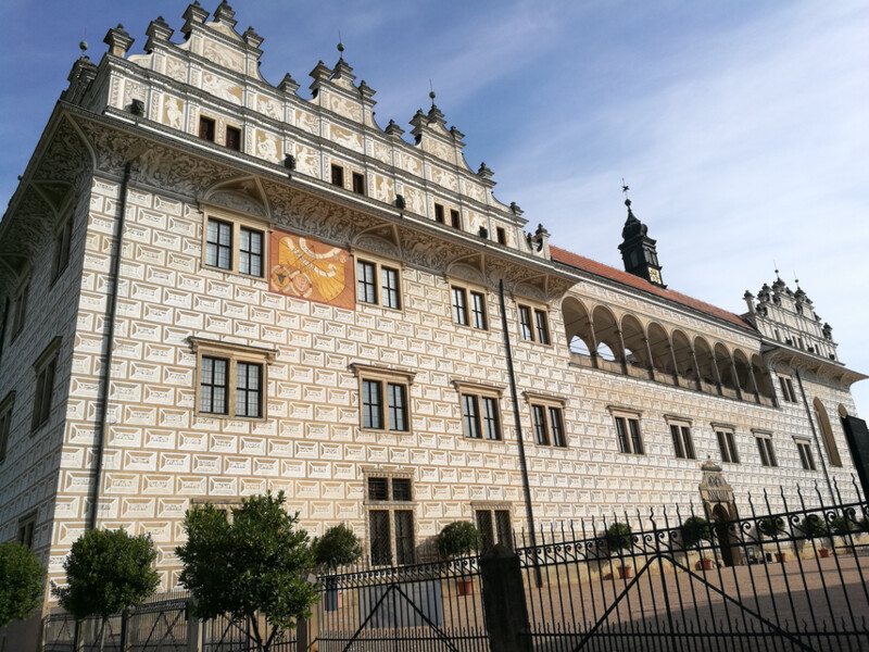 Státní zámek Litomyšl otevírá novou interiérovou instalaci se zaměřením na rod Thurn-Taxisů